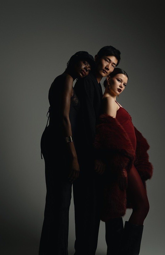 behind the scenes photoshoot fashion